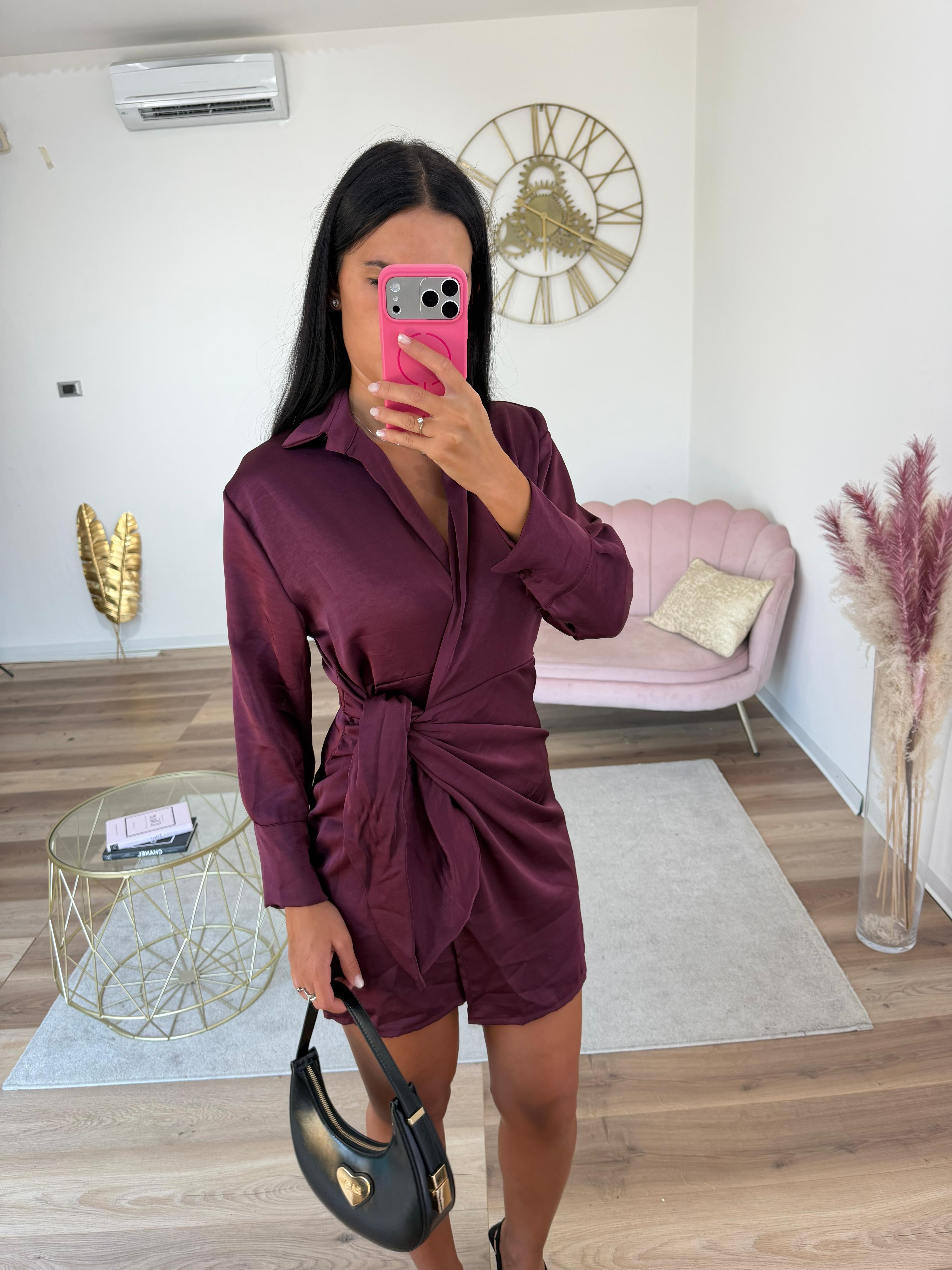 Abito Karol