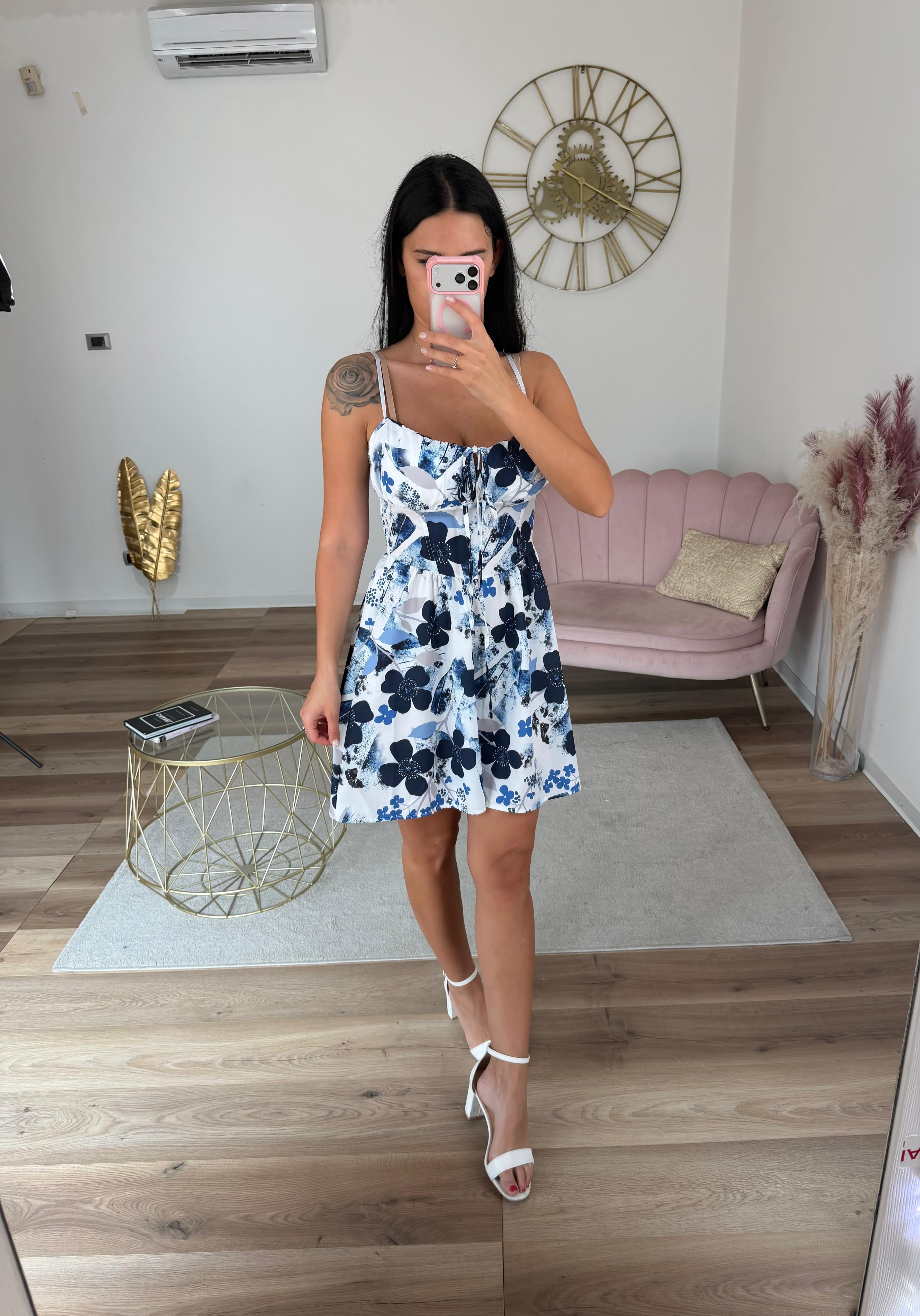 Abito Celeste