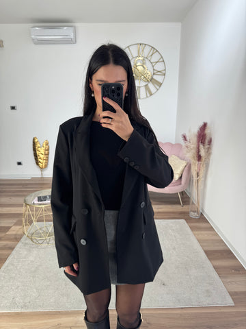 Blazer Over Bea