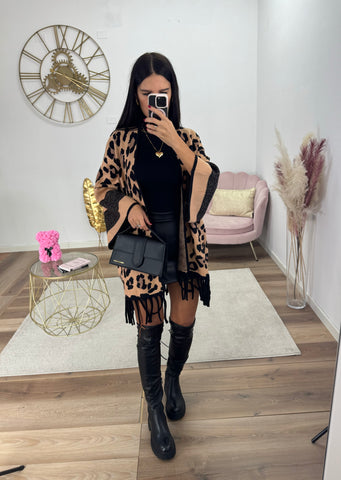 Poncho Leopard